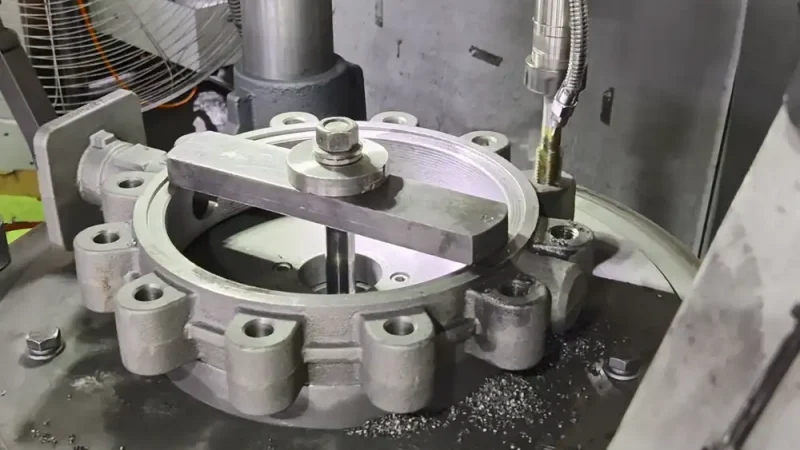 lug-ears-thread